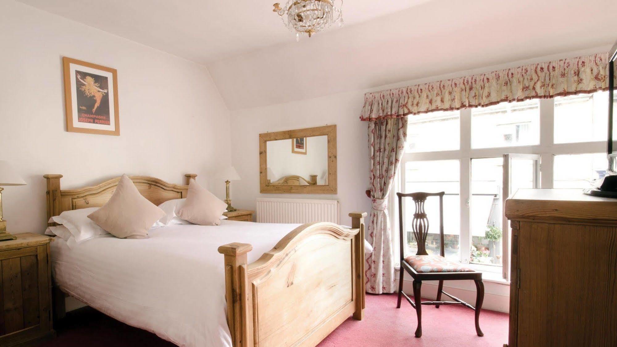 White Hart Hotel Stow-on-the-Wold Екстериор снимка